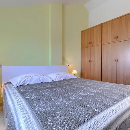 Fabiana - Pul615 By Interhome *