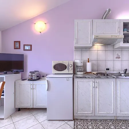 Fabiana - Pul615 By Interhome Apartment